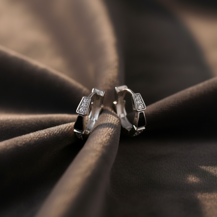Cleo - Scallop Earring